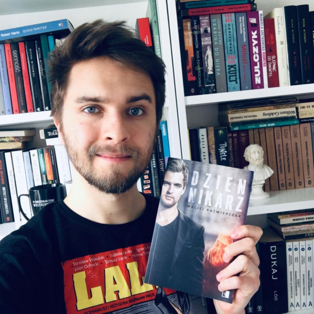 Kutnianin wydał (kolejną) powieść! To psychologiczny thriller o... - Zdjęcie główne