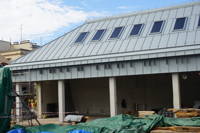 [ZDJĘCIA] Jak idzie renowacja Pałacu Saskiego? Mamy świeże wieści z placu budowy - Zdjęcie główne