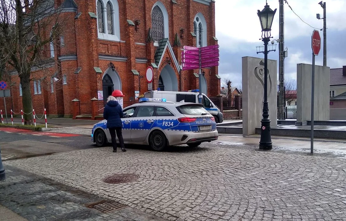 W okolicy parafii pw. św. Wawrzyńca w Kutnie doszło do potrącenia pieszej