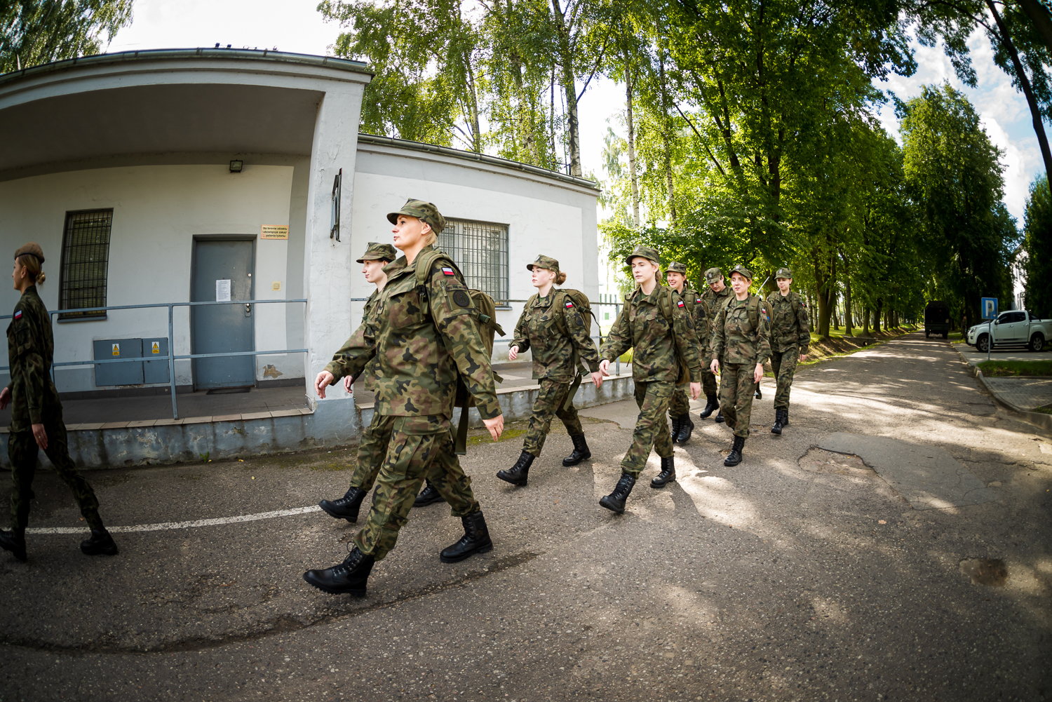 W Kutnie ruszyło szkolenie kandydatów na terytorialsów. Większość z nich to kobiety [ZDJĘCIA] - Zdjęcie główne