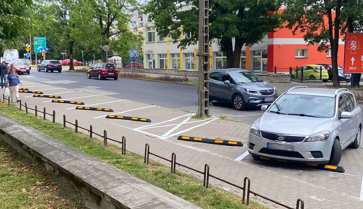 Duże zmiany na parkingu. Mieszkańcy czekali na nie latami - Zdjęcie główne