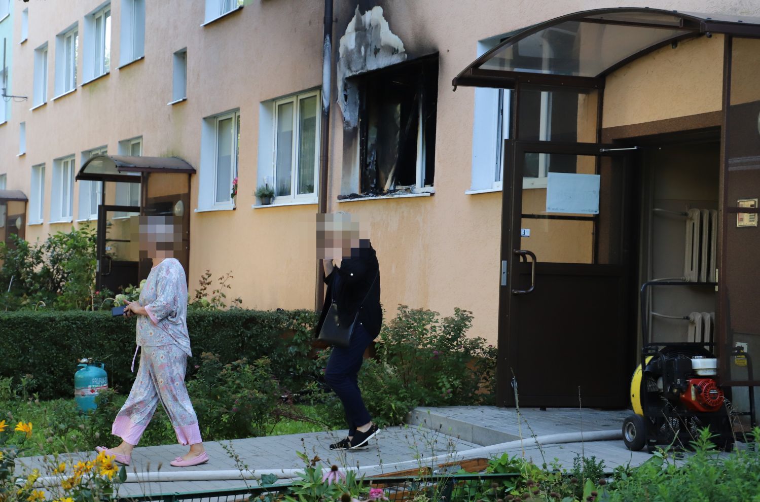 Urząd Miasta pomoże rodzinie, której mieszkanie doszczętnie spłonęło w pożarze przy Wybickiego 