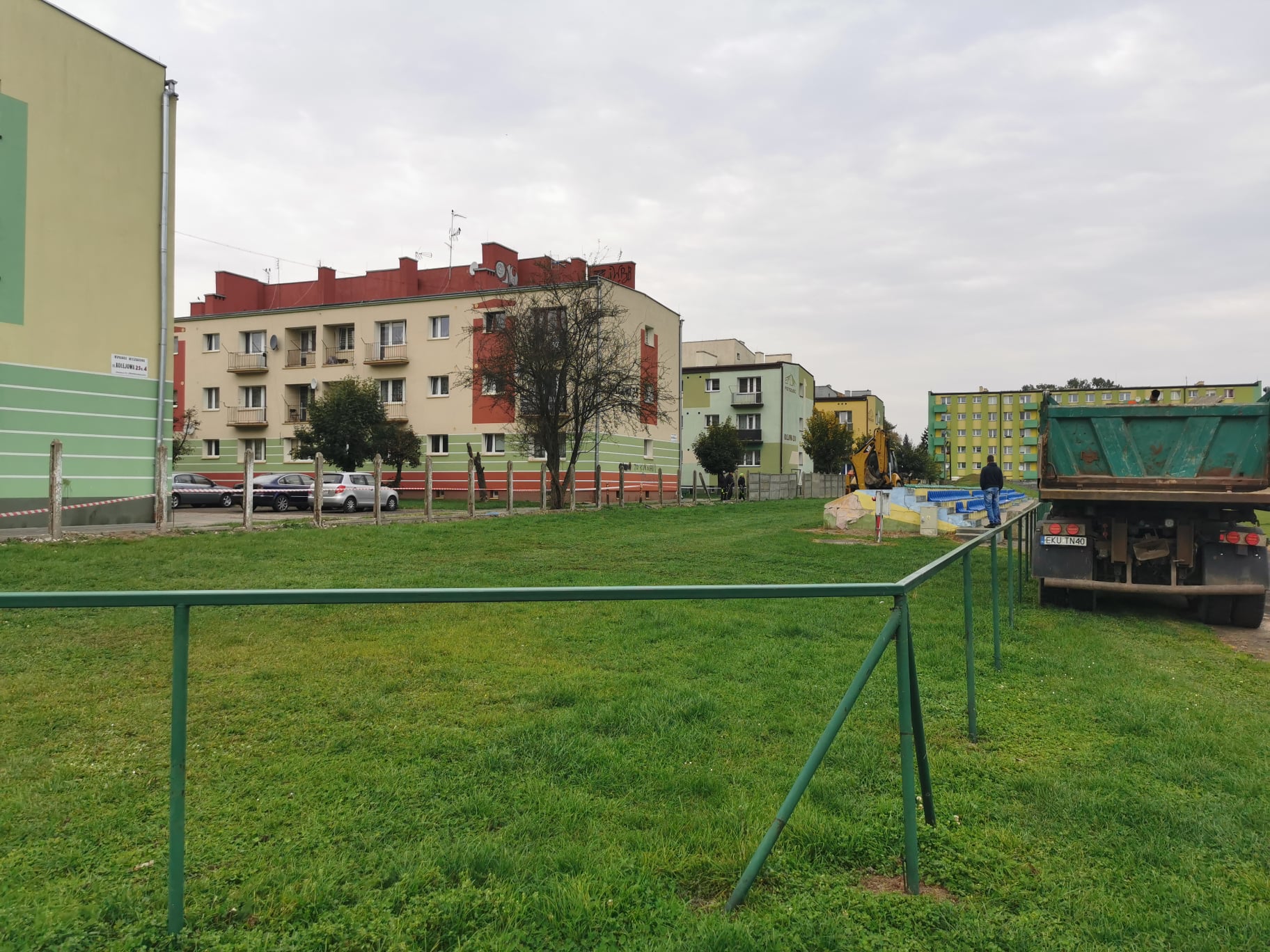 Ruszyła modernizacja stadionu miejskiego w Krośniewicach