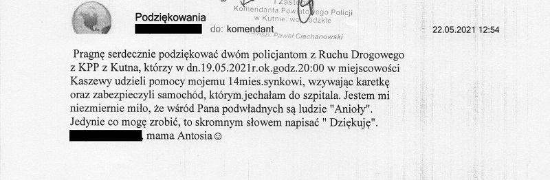 Policjanci z Kutna pomogli kobiecie i jej dziecku