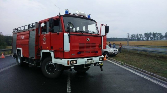 Pożar na autostradzie - Zdjęcie główne