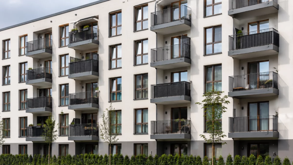 Balkon w mieszkaniu przestanie należeć do Ciebie. Pomysł ma rozwiązać spór