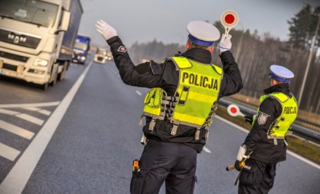 Ruszyła policyjna akcja. Kierowcy busów i ciężarówek na celowniku drogówki - Zdjęcie główne