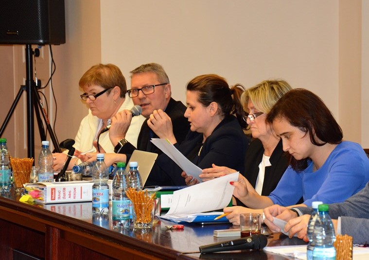 Magistrat wyjaśnia krótki czas rekrutacji - Zdjęcie główne