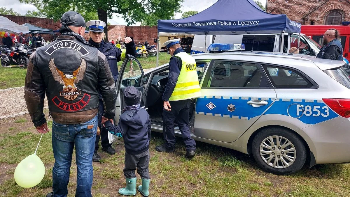 Policjanci na piknikach rodzinnych. Co tam robili? - Zdjęcie główne