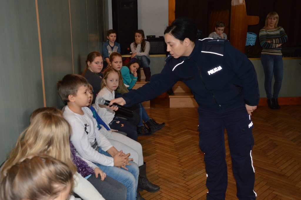 Bezpiecznie na półmetku ferii - Zdjęcie główne
