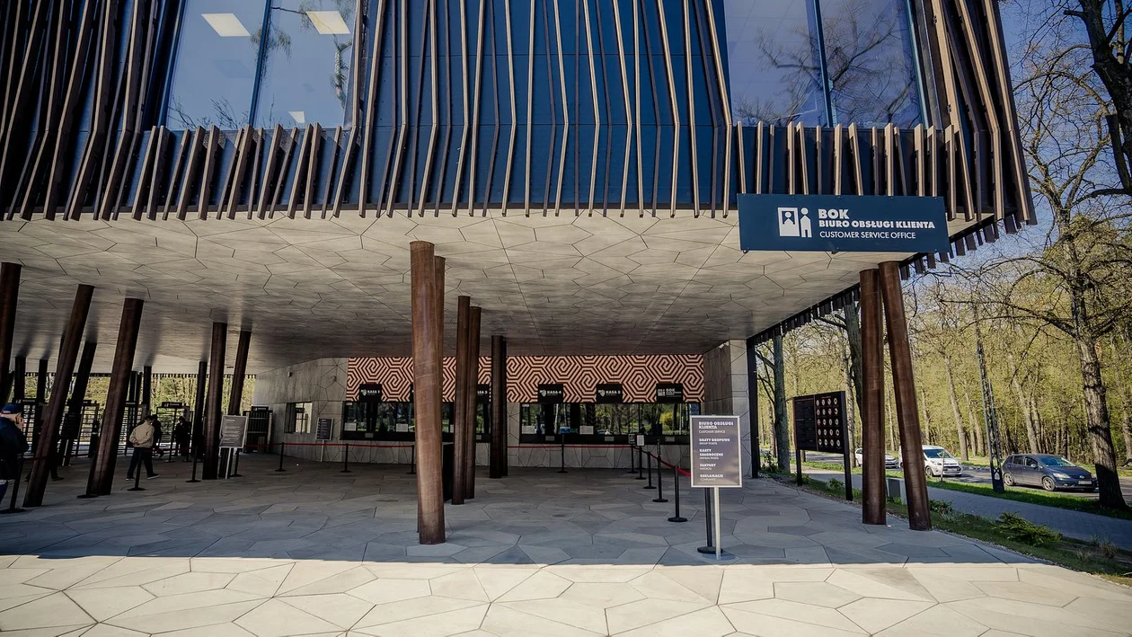 Łódzkie Orientarium otwarte. Zwiedzających zachwycają zwłaszcza rekiny i słonie