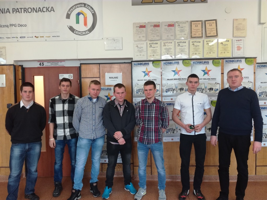 Uczniowie ZSP NR 1 w Łęczycy i CKP w Łęczycy na eliminacjach okręgowych Turnieju Budowlanego „Złota Kielnia” - Zdjęcie główne