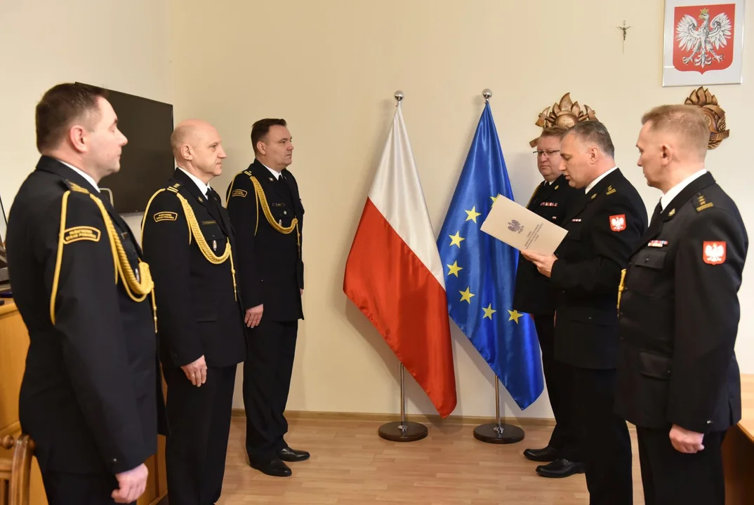 Zastępca komendanta KP PSP w Kutnie oficjalnie na czele łęczyckiej jednostki. Kto zajmie jego miejsce w Kutnie?