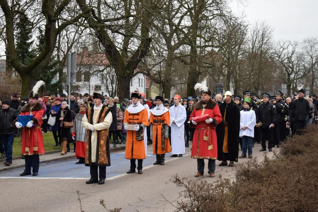 Orszak Trzech Króli przejdzie ulicami Łęczycy. Sprawdź szczegóły - Zdjęcie główne