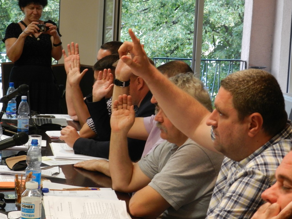 Burmistrz Lipiński bez bezwzględnej większości w sprawie absolutorium  - Zdjęcie główne