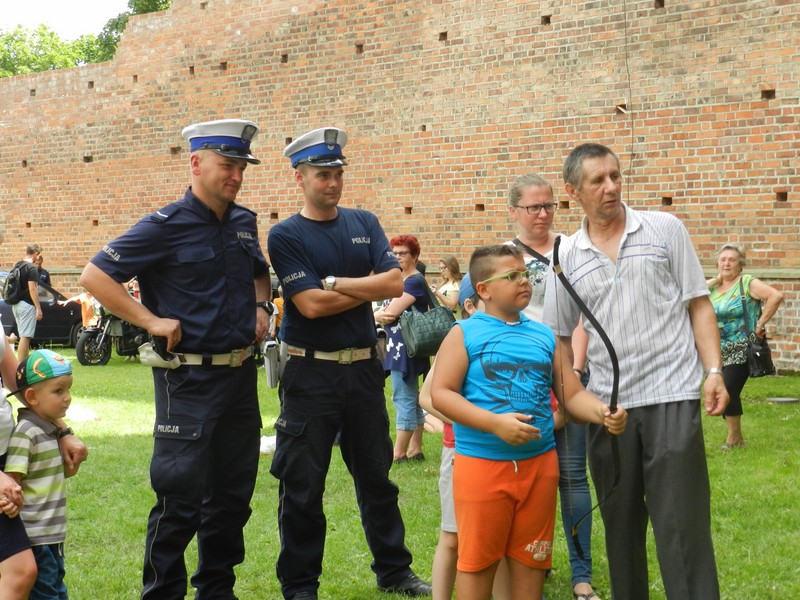 Zabawy i atrakcje dla najmłodszych z okazji Święta Policji - Zdjęcie główne