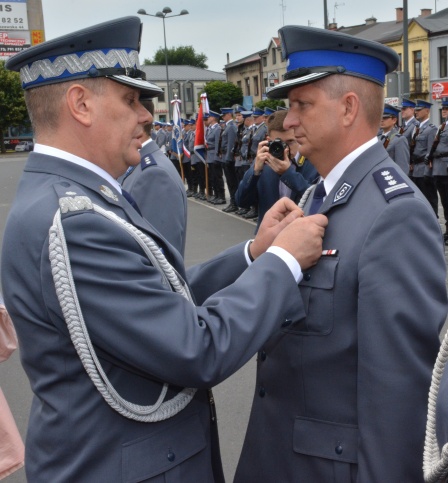 Pierwsze policyjne odznaczenia - Zdjęcie główne