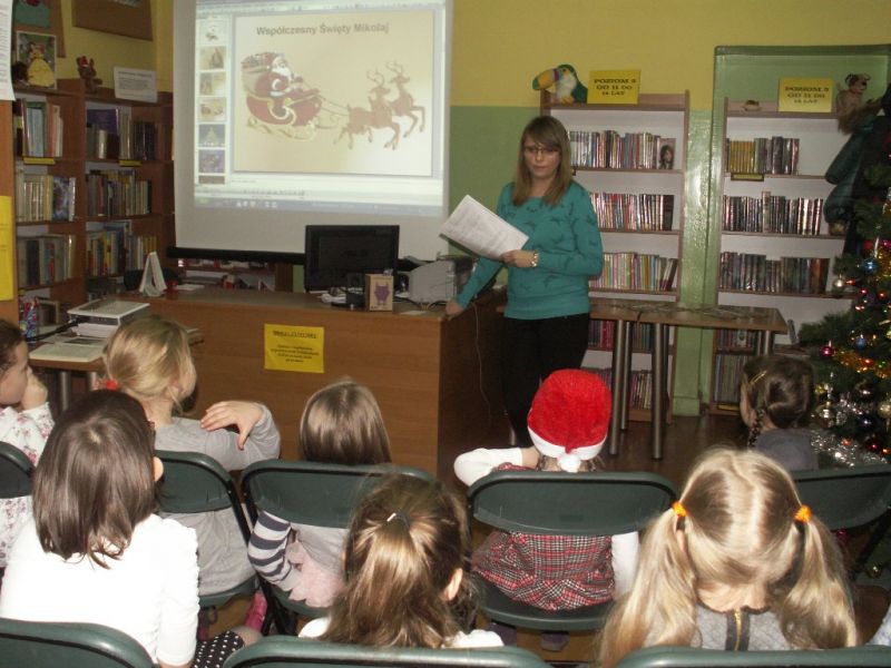 Mikołajki w bibliotece - Zdjęcie główne