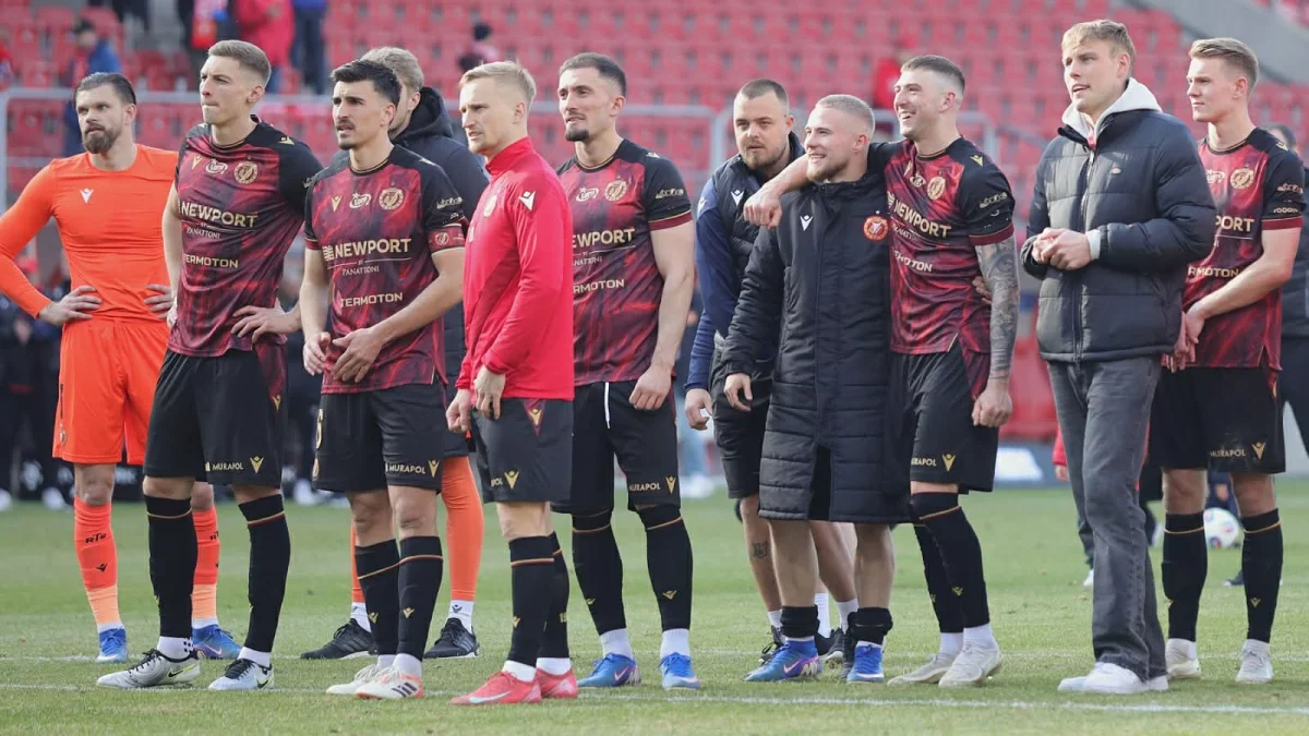 Śmieją się i drwią z Widzewa. A niech się śmieją