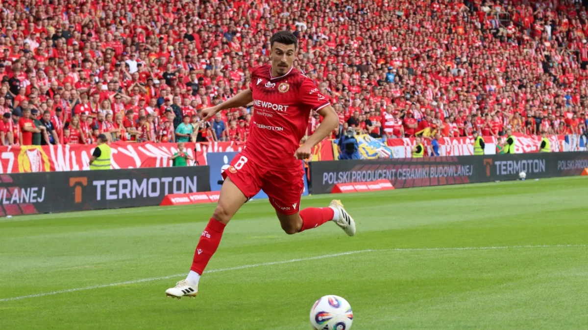 Który Juljan Shehu zagra przeciwko Polsce?