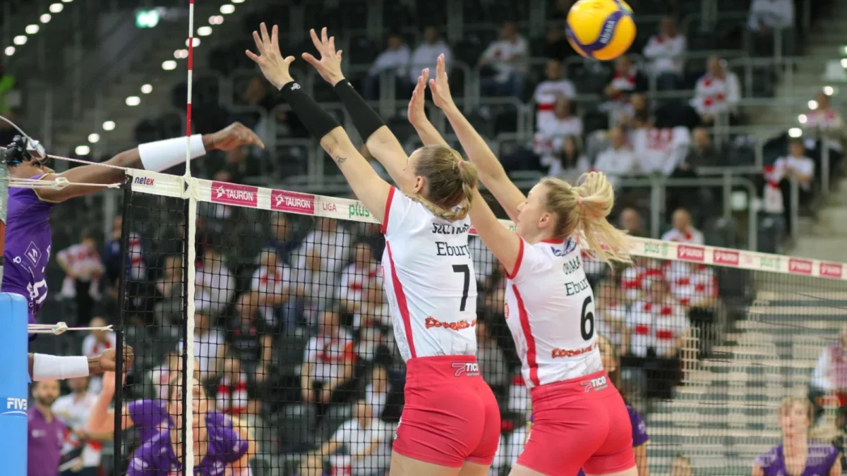 Mistrzynie pokonują wicemistrzynie na koniec sezonu zasadniczego