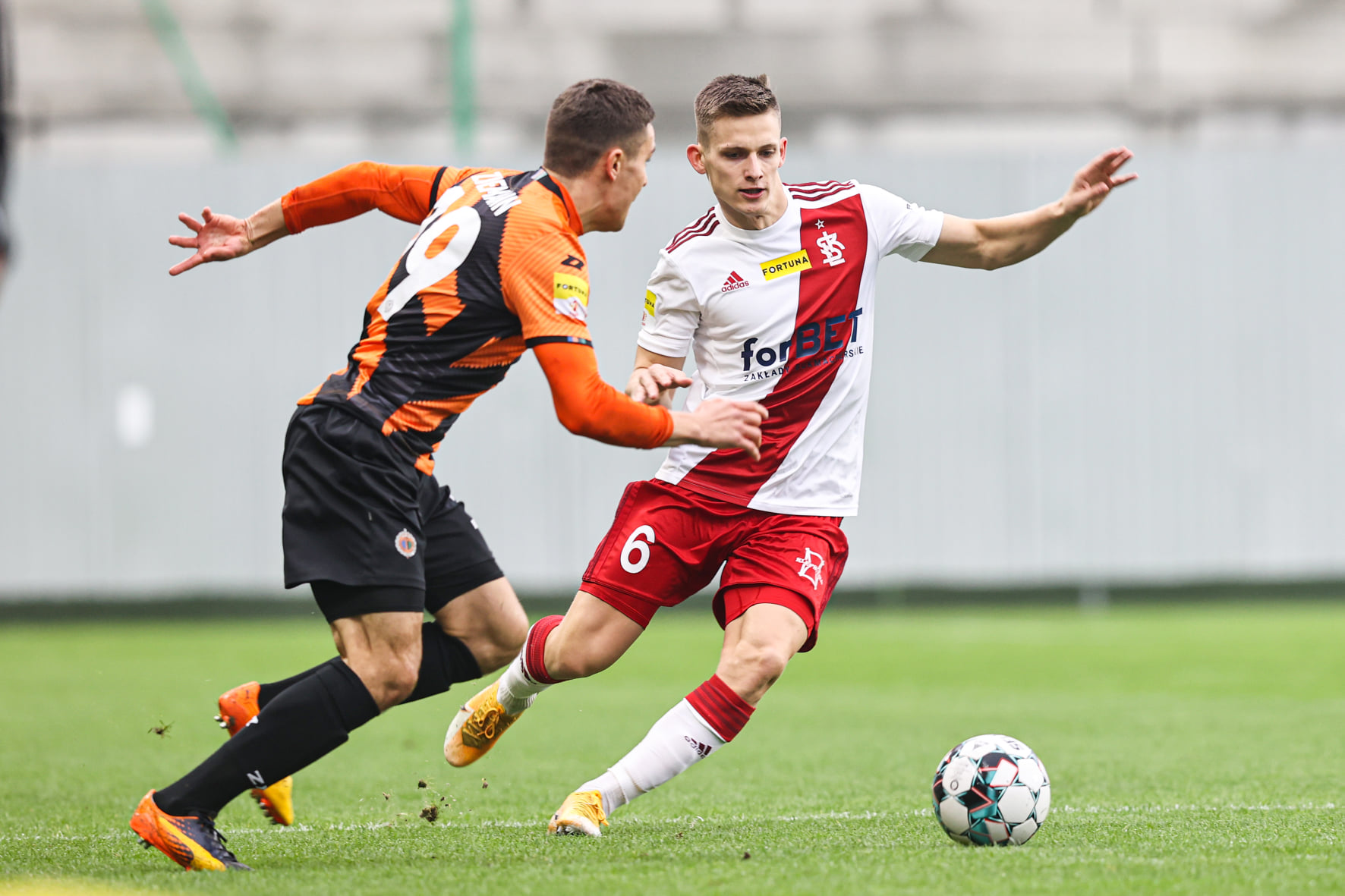Rapsodia hiszpańska przy al. Unii! ŁKS pokonuje Chrobrego 4:0 - Zdjęcie główne