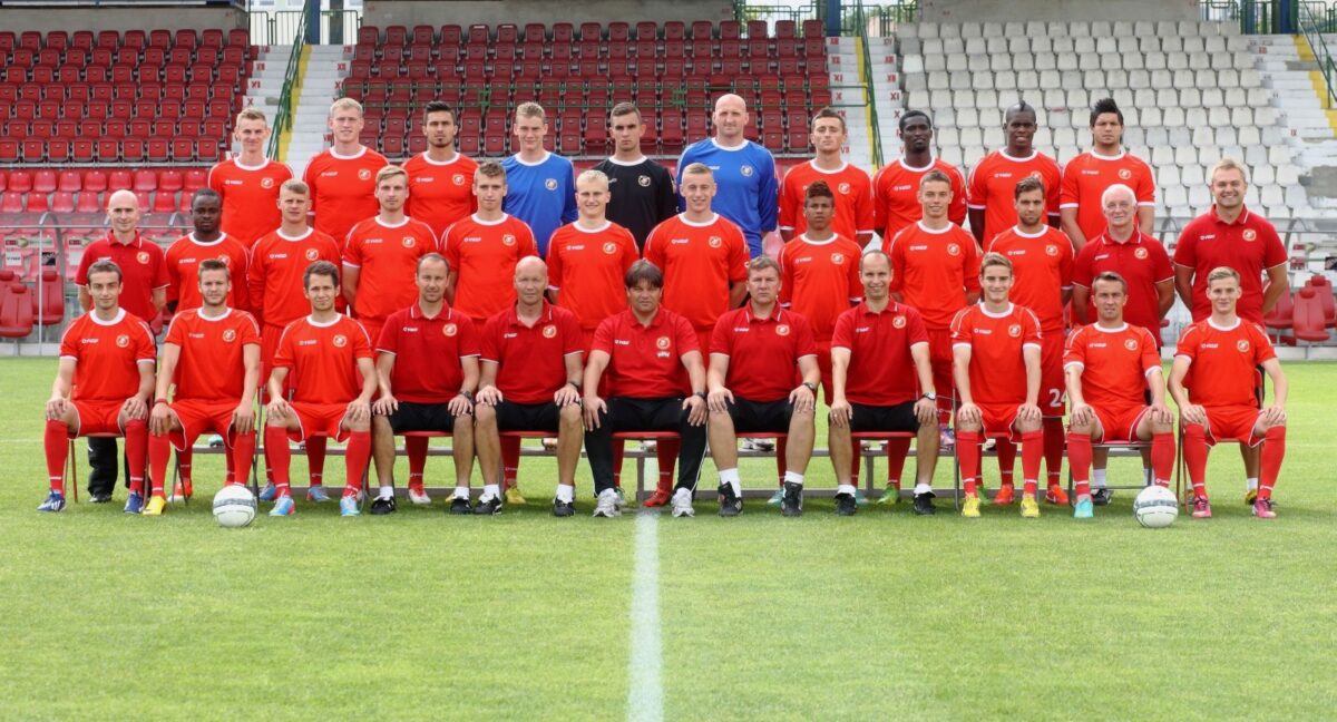 Drużyna Widzewa z Rafałem Augustyniakiem Fot. Archiwum Radosława Mroczkowskiego
