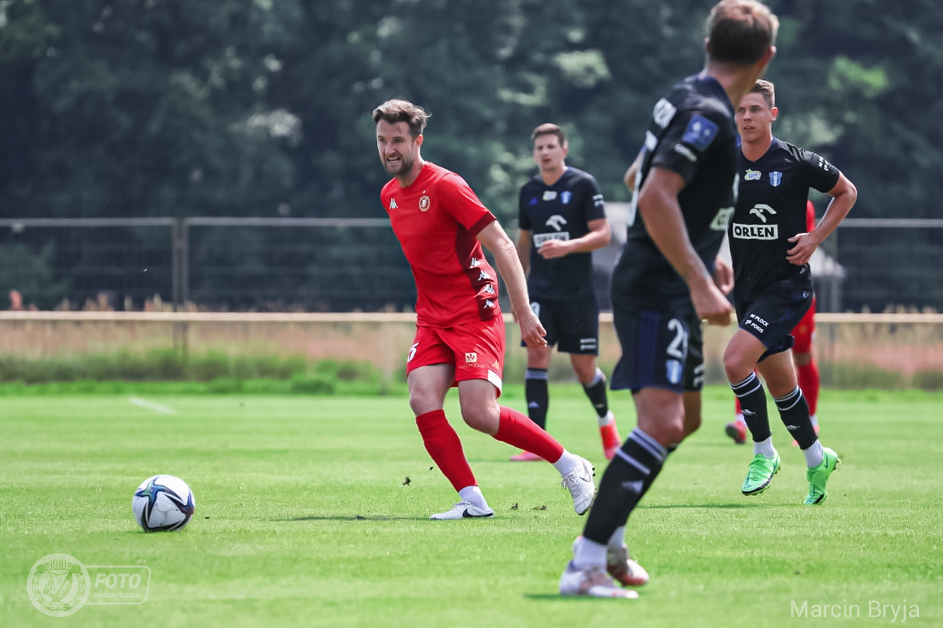 Trener Widzewa: Musimy zawsze myśleć o zwycięstwie - Zdjęcie główne