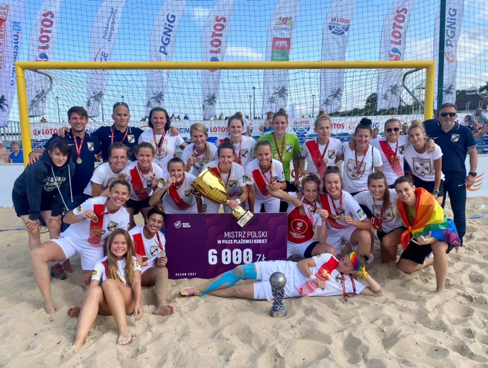 Piłkarki plażowe z Łodzi mistrzyniami Polski - Zdjęcie główne