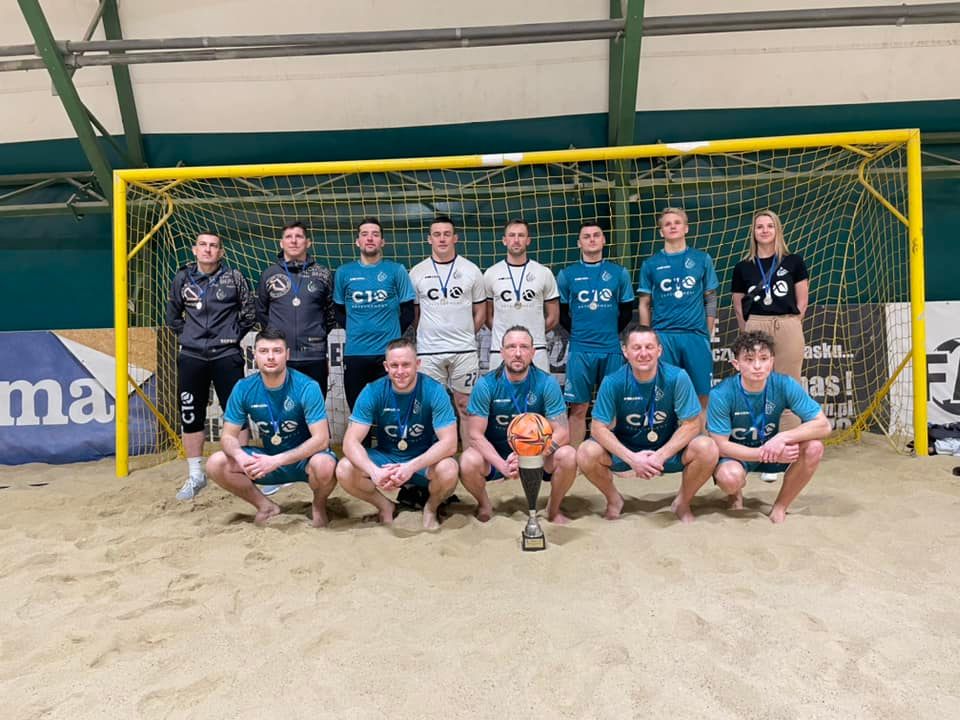 FC10 Zgierz pomaga Ukrainie. Do wylicytowania koszulka Saganowskiego - Zdjęcie główne