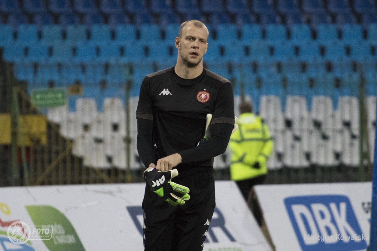 Jakub Wrąbel przed meczem Stomil Olsztyn - Widzew Łódź/fot. Martyna Kowalska, widzew.com