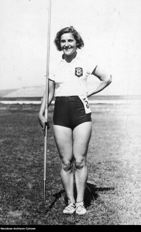 Maria Kwaśniewska w barwach ŁKS-u w 1935 roku, fot. Narodowe Archiwum Cyfrowe