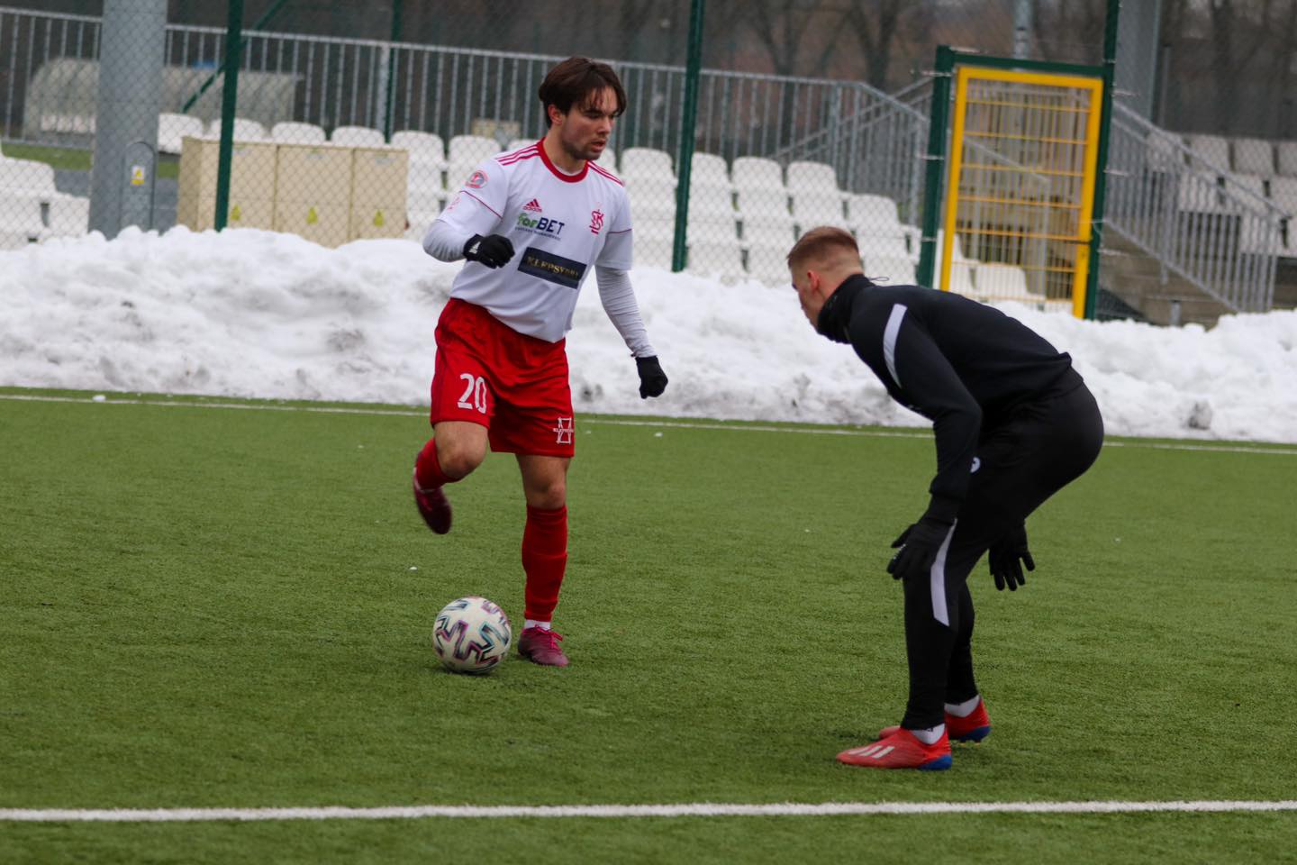 Niedawno grali z ŁKS-em i Widzewem. Teraz walczą z rezerwami - Zdjęcie główne