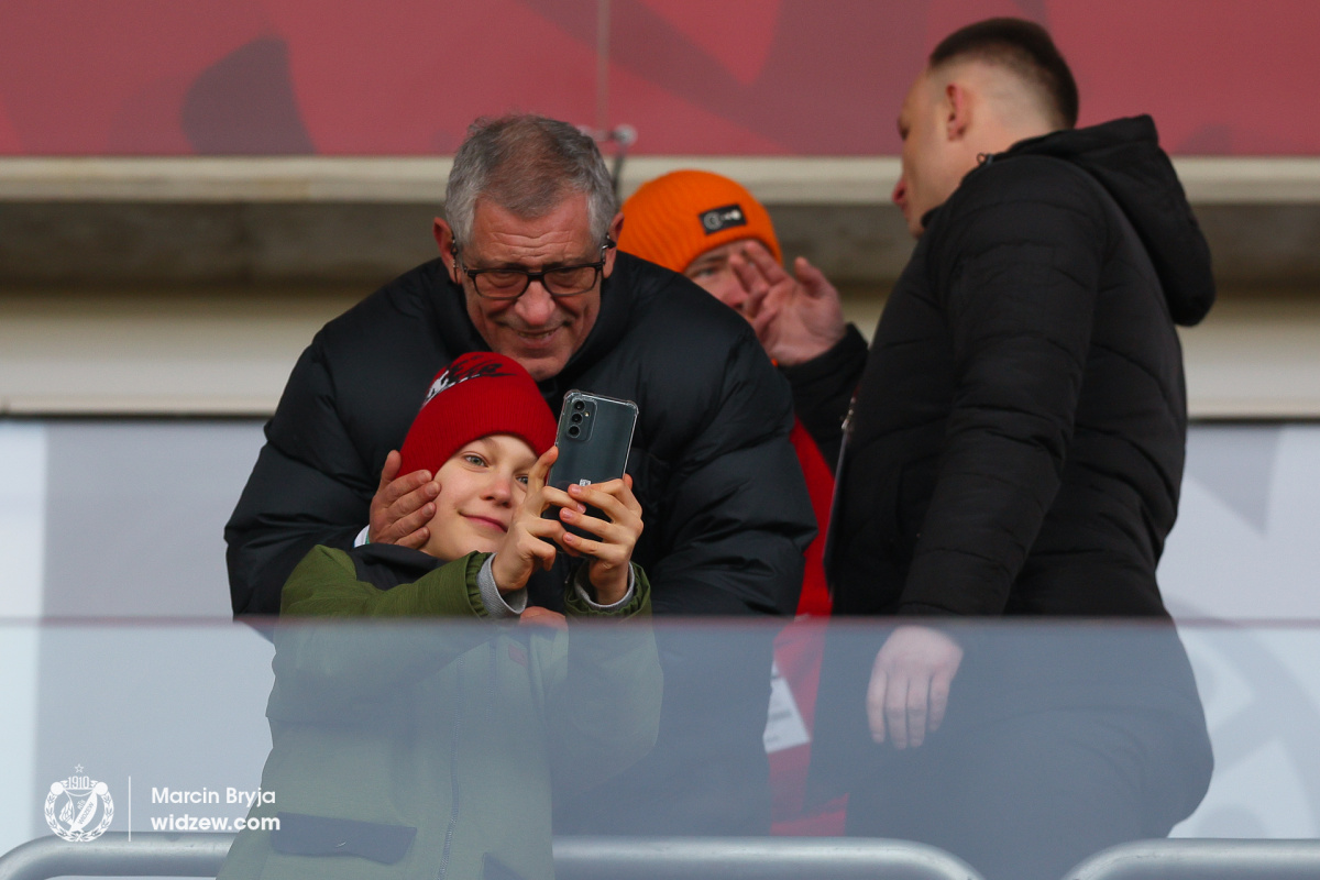 Fernando Santos na meczu Widzew Łódź - Warta Poznań/fot. Marcin Bryja, widzew.com