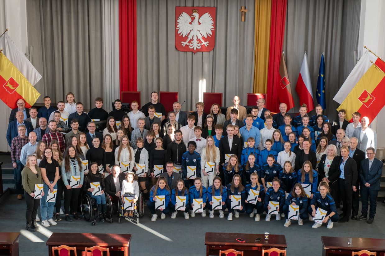 Miasto wspiera kariery młodych sportowców z Łodzi - Zdjęcie główne