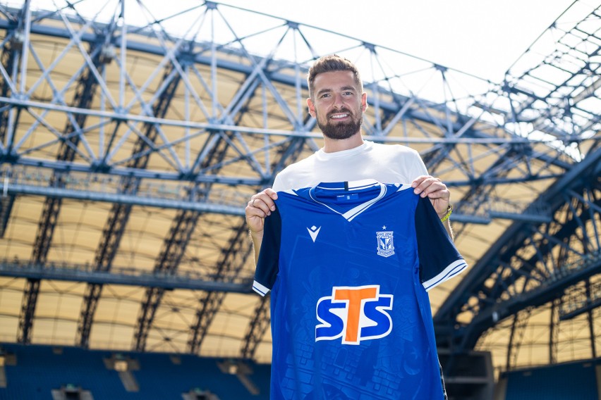 Strzelił gola Fiorentinie. Mistrz Polski zagra w ŁKS-ie? - Zdjęcie główne