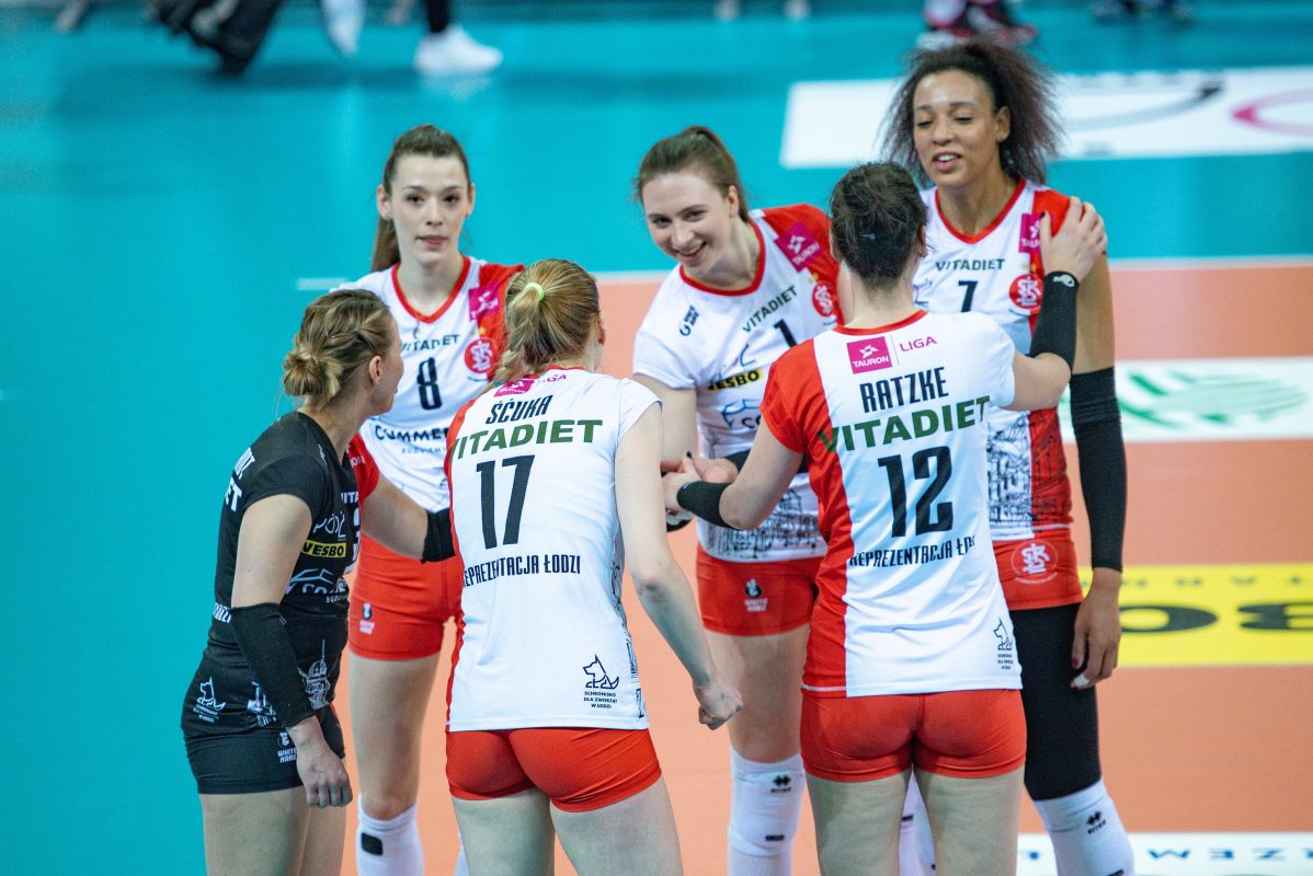Siatkarki ŁKS-u Commercecon podczas meczu z BKS-em BOSTIK Bielsko-Biała, fot. Paweł Piotrowski / Łódzki Sport