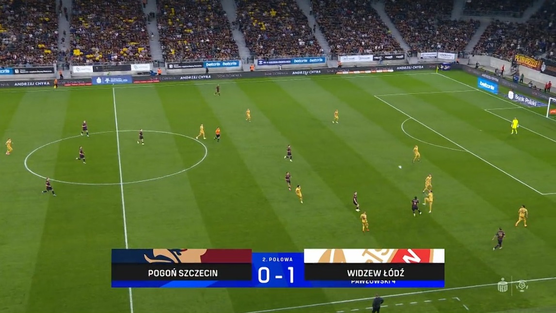 Screen z meczu Pogoń - Widzew / źródło: canalplus.com