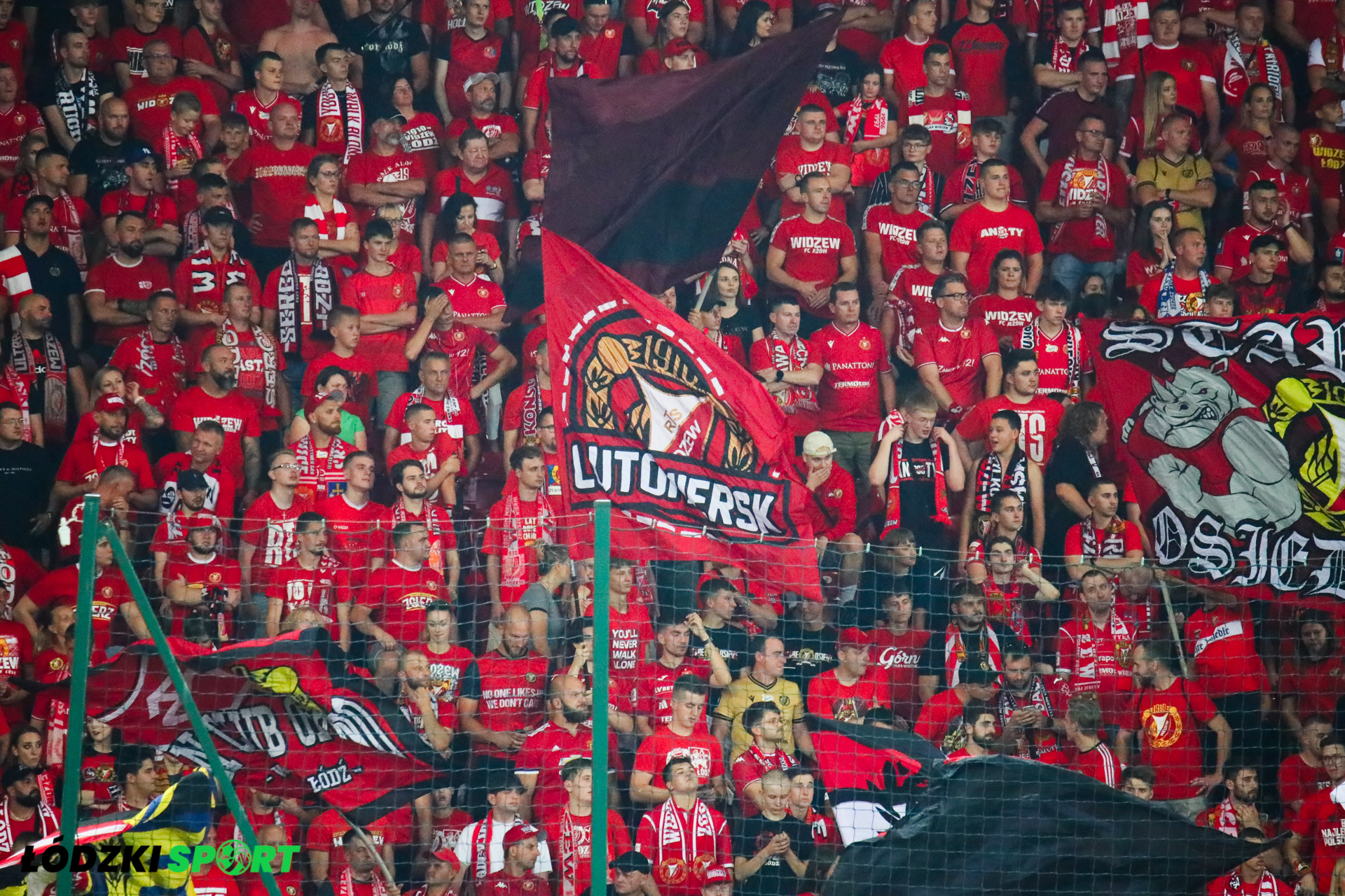 "To nie jest widzewski charakter". Kibic Widzewa opluł byłego piłkarza - Zdjęcie główne