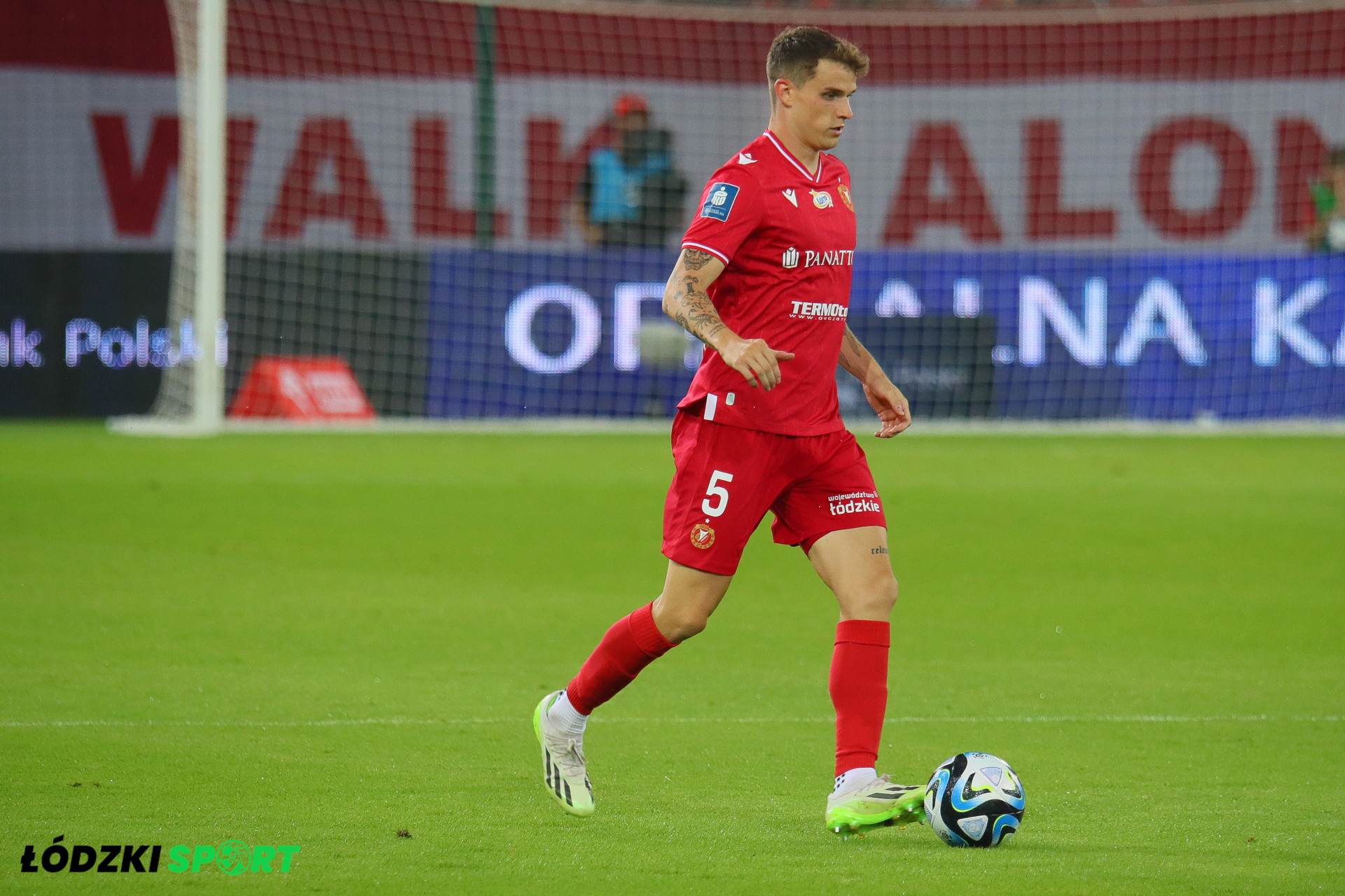 Obrońca Widzewa trenuje na pełnych obrotach - Zdjęcie główne
