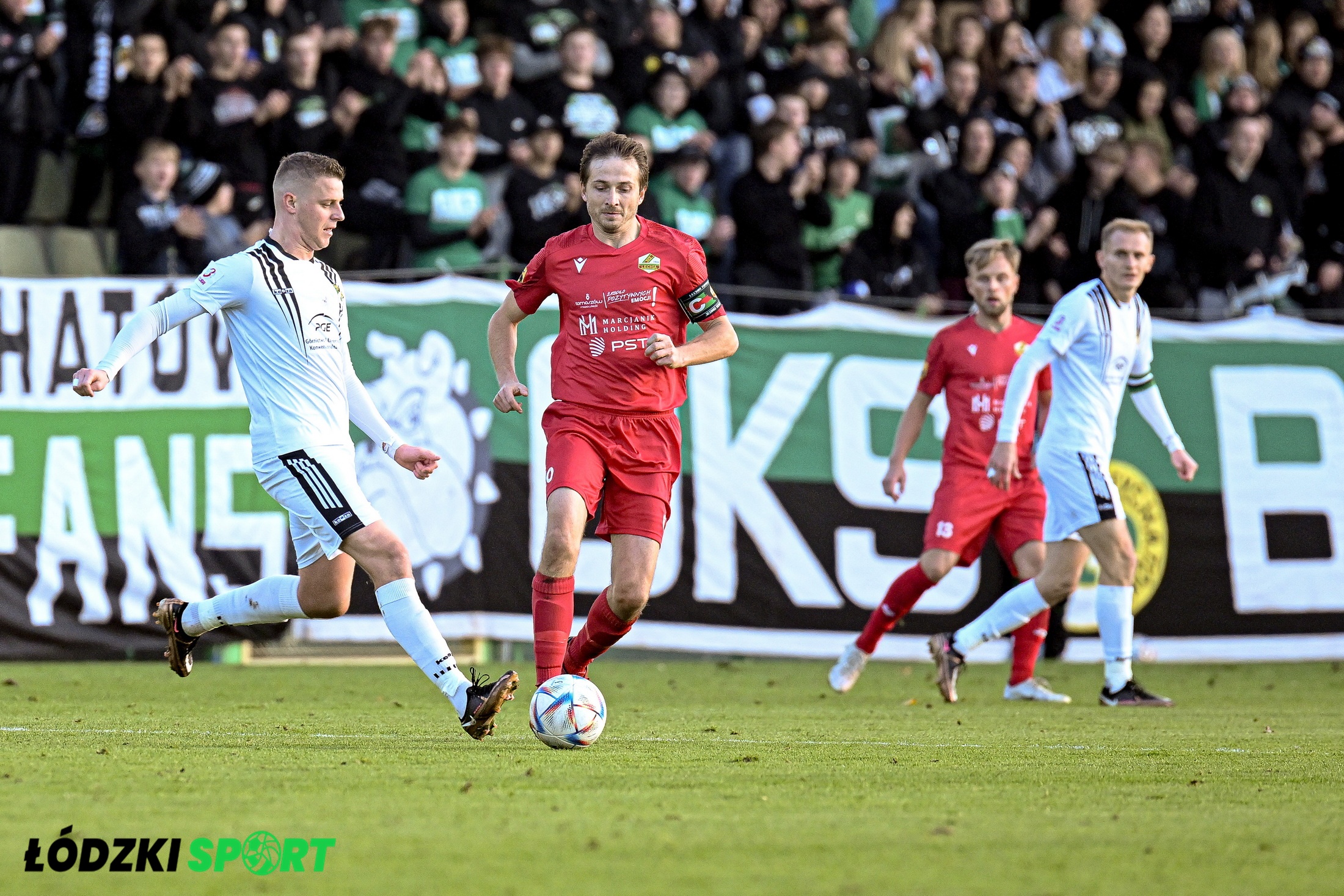 04.11.2023. III liga, grupa I. GKS Bełchatów - Lechia Tomaszów Maz. 2:0