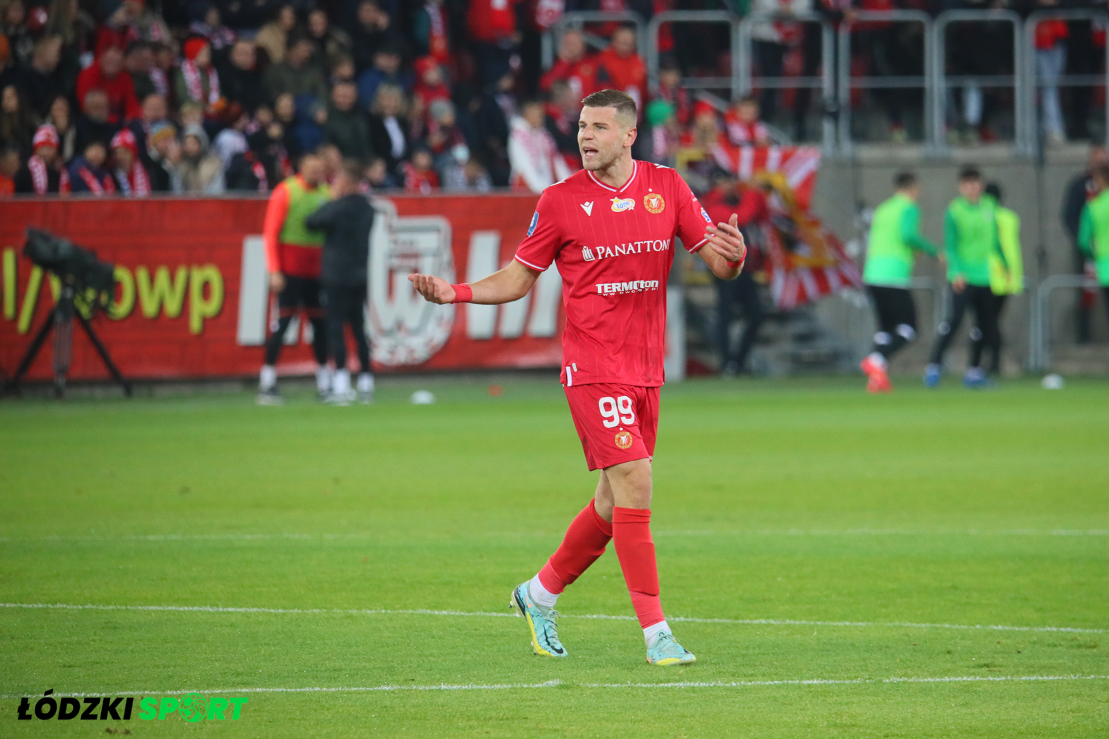 Widzew walił głową w mur, ale w końcu go skruszył! Ruch pokonany w meczu przyjaźni - Zdjęcie główne