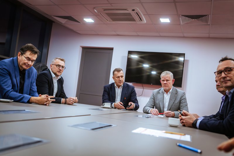 Do szefów Widzewa i ŁKS-u przyjechał prezes PZPN - Zdjęcie główne