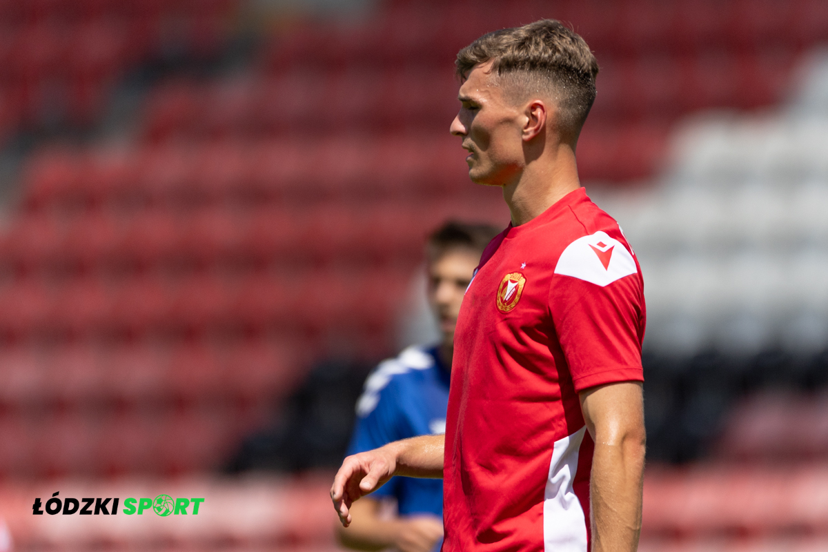 Pierwszy mecz i od razu gol. Hubert Sobol przywitał się z Widzewem - Zdjęcie główne