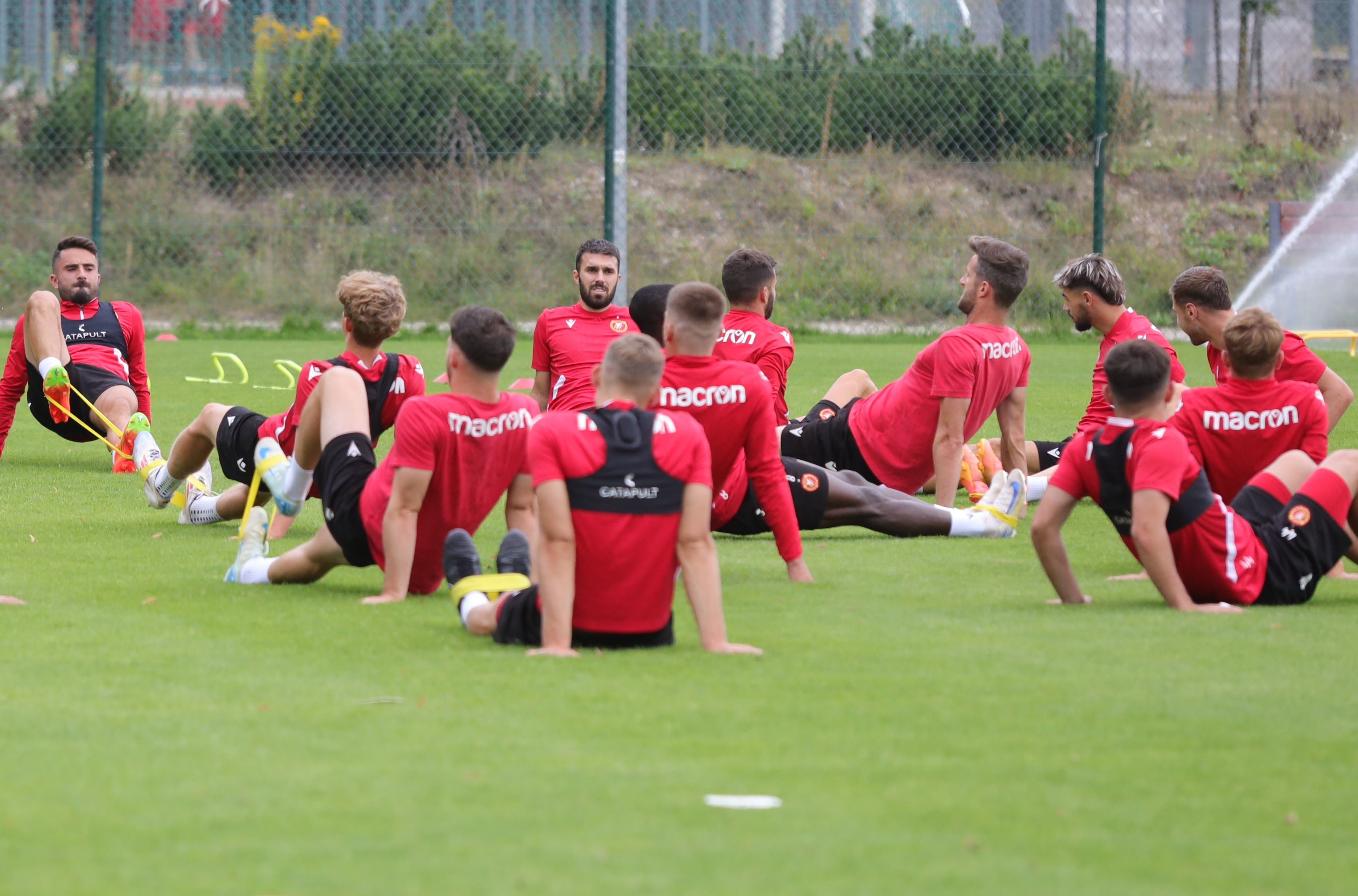 Widzew zaczyna przygotowania - Zdjęcie główne