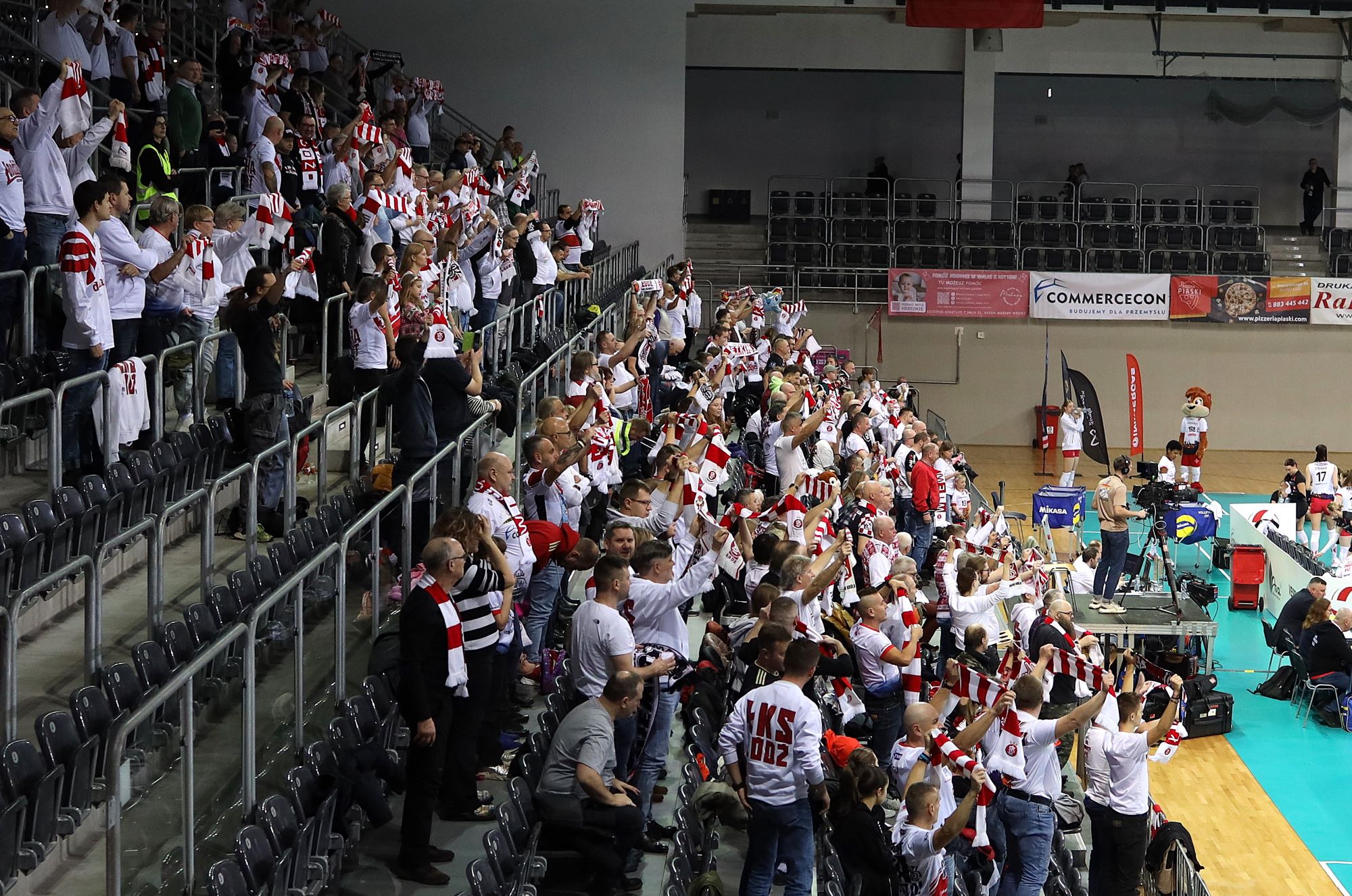 LKS-Commercecon-Lodz-Palac-Bydgoszcz2.jpg