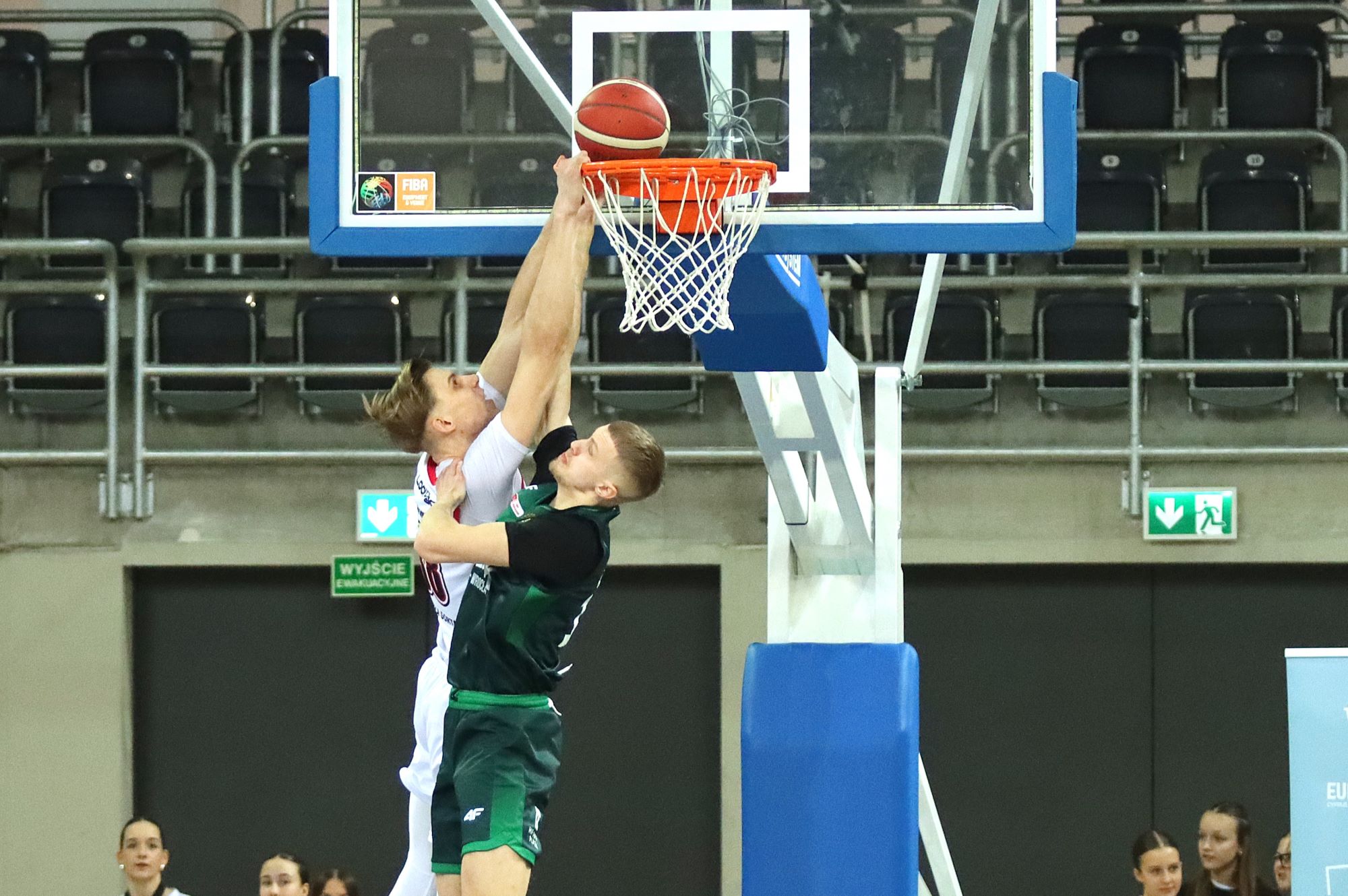 LKS-Coolpack-Lodz-WKS-Slask-II-Wroclaw2.jpg