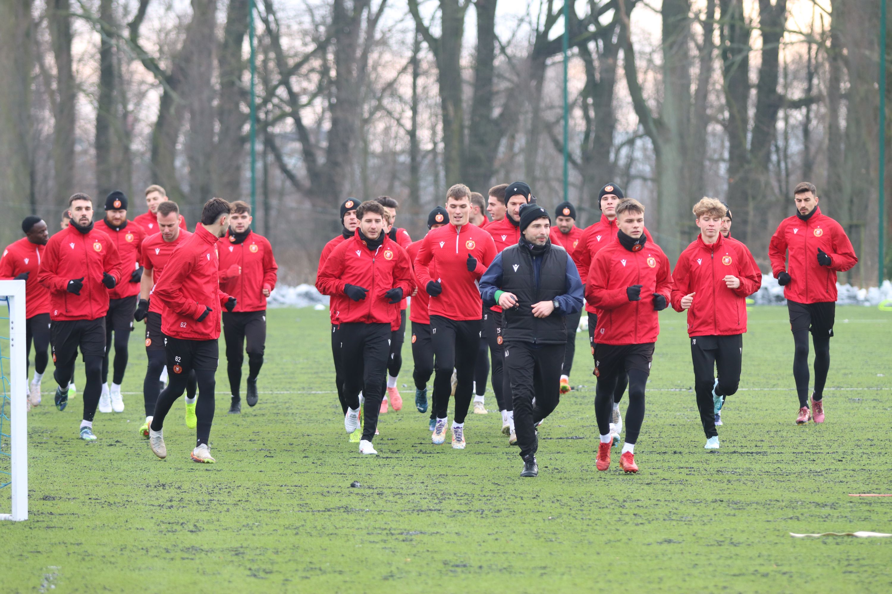Pierwszy-trening-Widzewa-w-2025-roku2.jpg