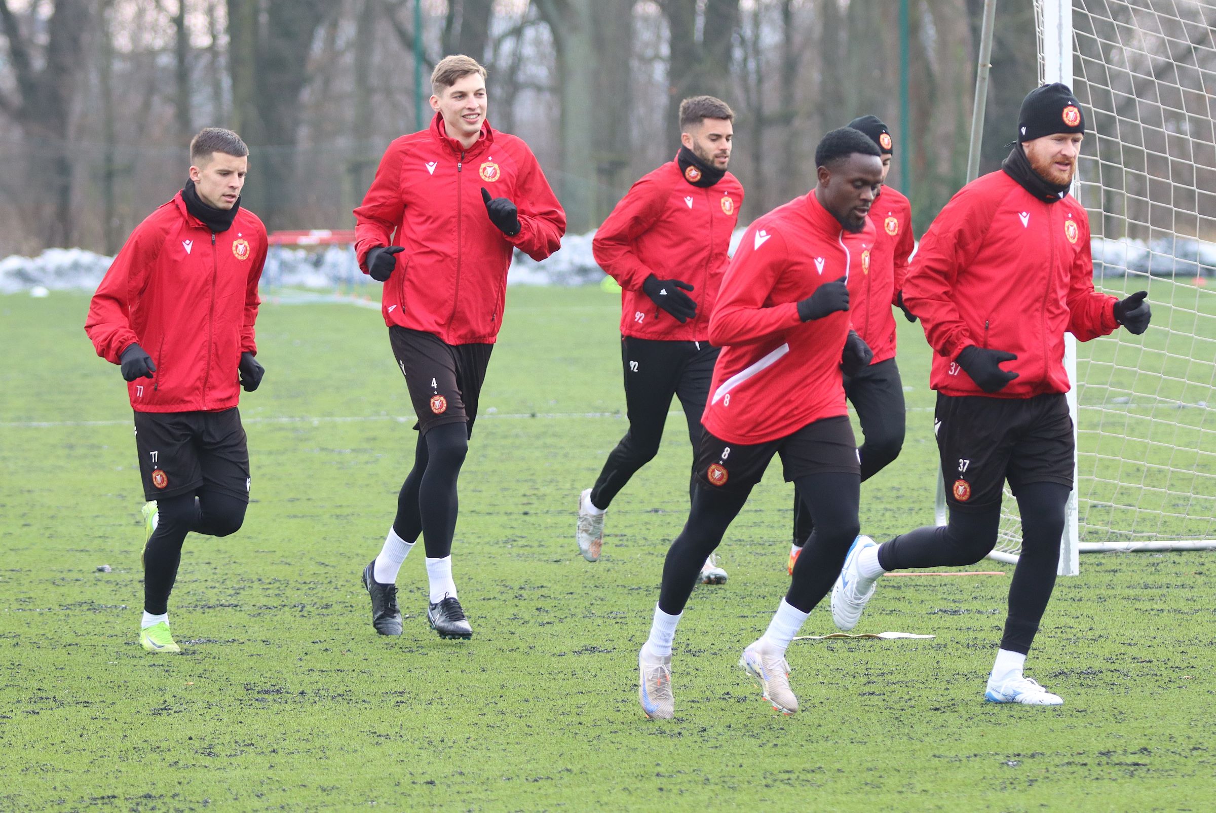 Pierwszy-trening-Widzewa-w-2025-roku3.jpg