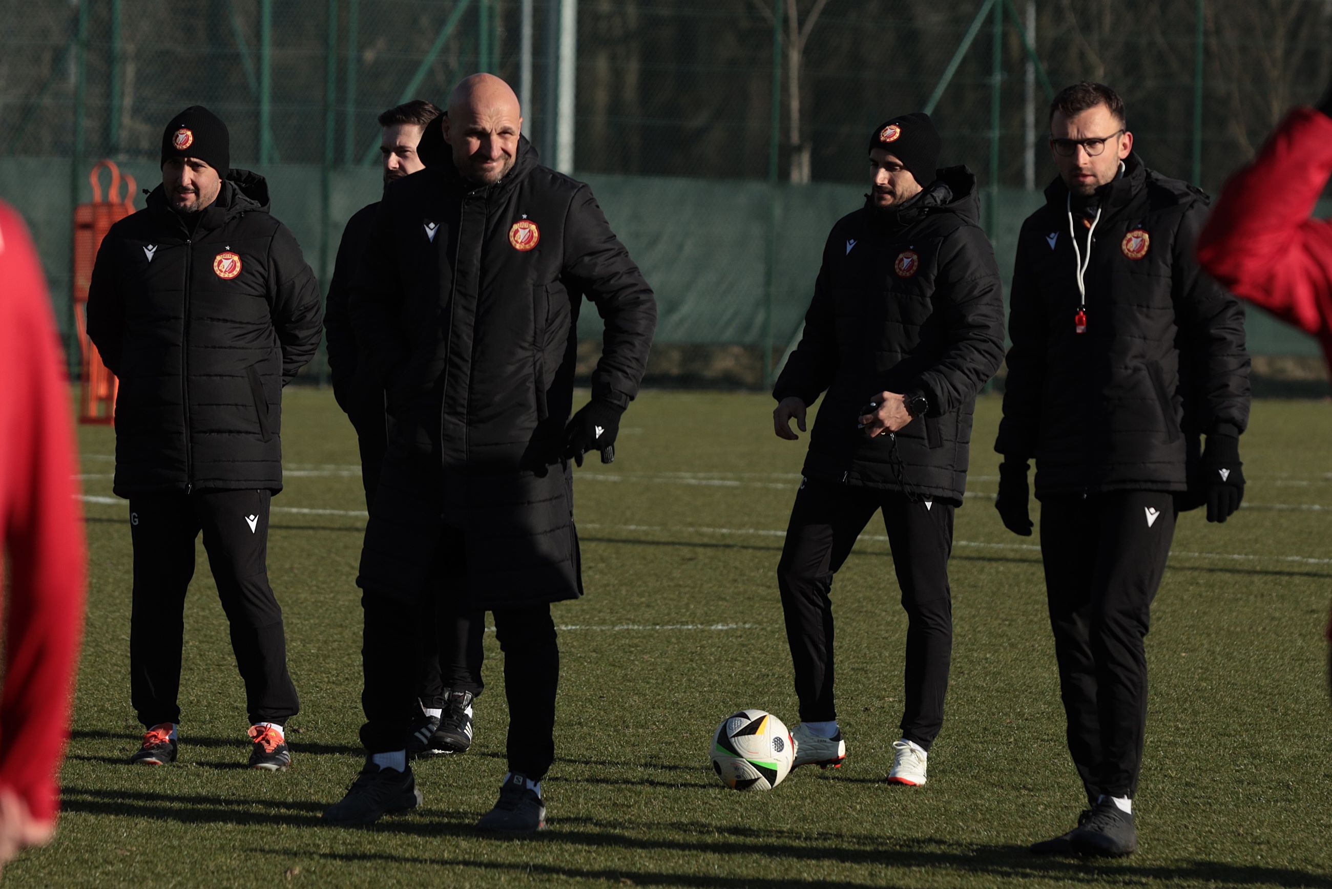 Pierwszy-trening-Zeljko-Sopicia-w-Widzewie3.jpg